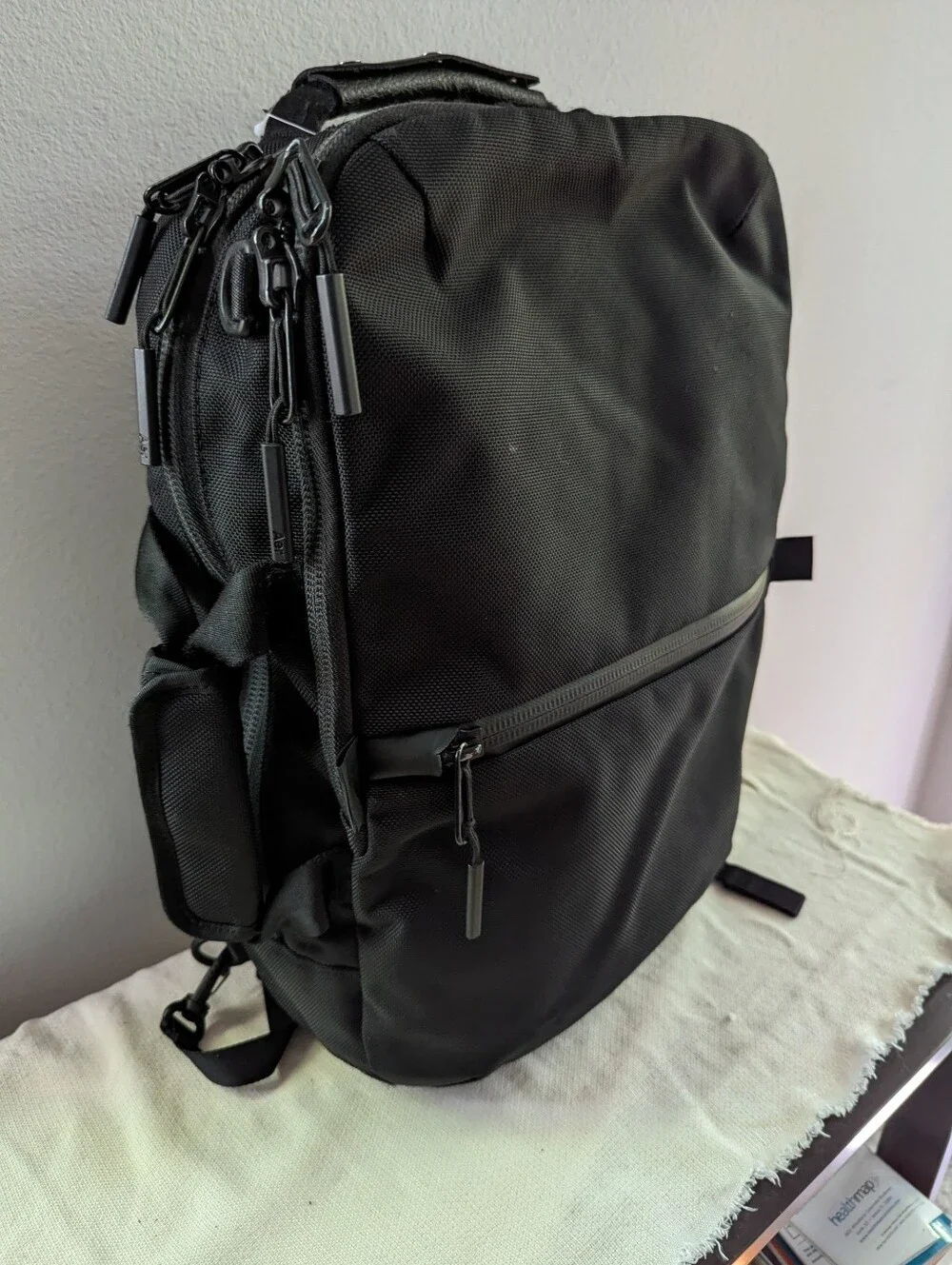 Aer Flight Pack 3 – 20L Convertible 3-Way Tech Backpack / Briefcase (Black)